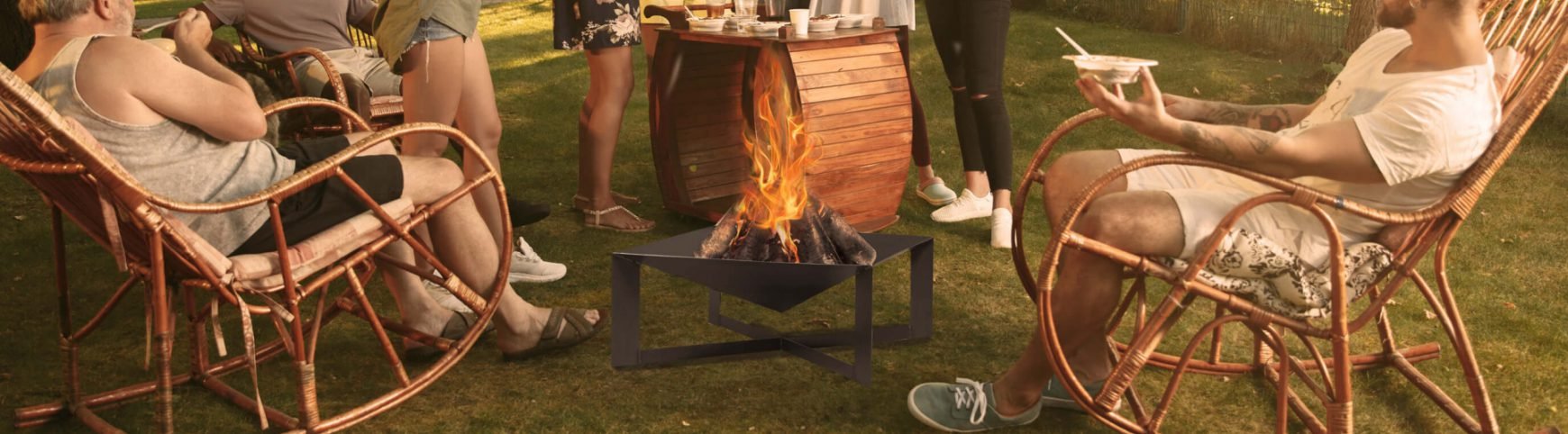 Transform Your Outdoor Space with Cook King's Modern Steel Fire Pits and Fire Bowls - Evira