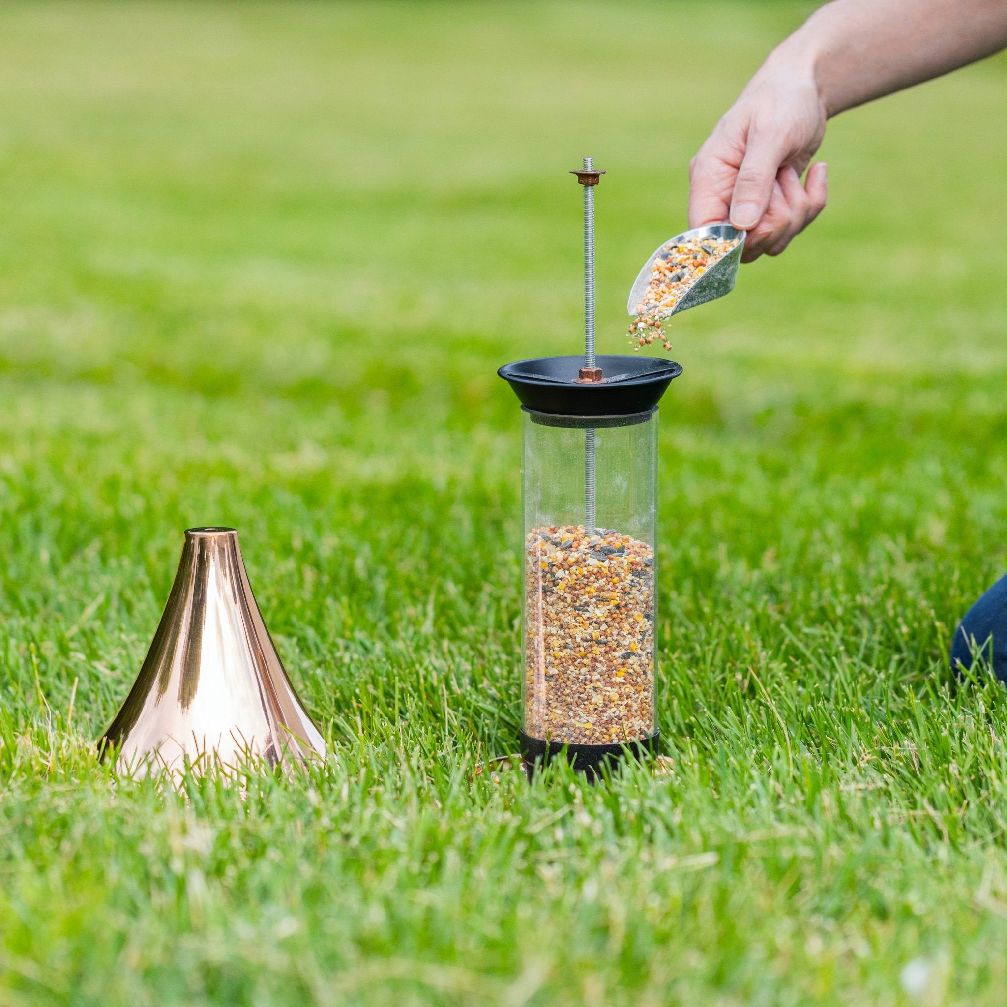 Castella Copper Bird Feeder - Evira