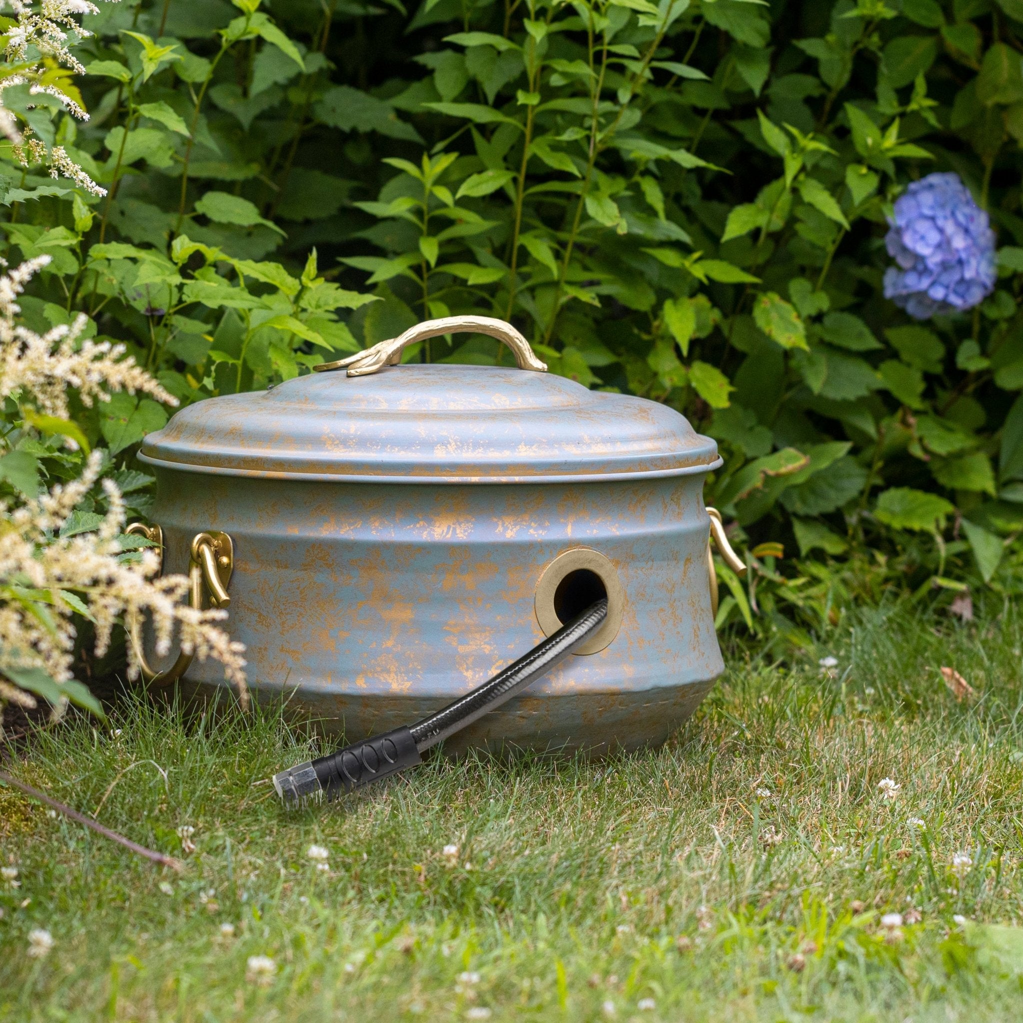Sedona Hose Pot with Lid, Brass Accents - Evira